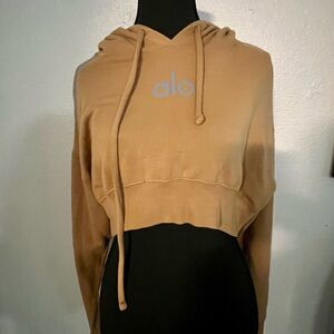 ALO Yoga Cropped Hoodie - Camel/Tan